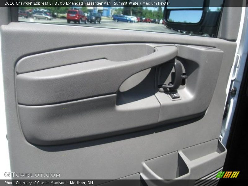 Summit White / Medium Pewter 2010 Chevrolet Express LT 3500 Extended Passenger Van