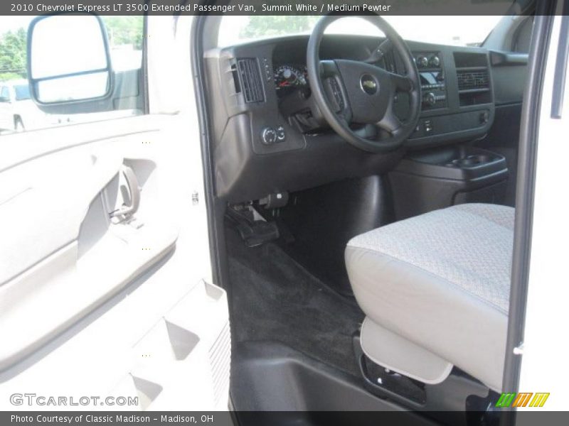 Summit White / Medium Pewter 2010 Chevrolet Express LT 3500 Extended Passenger Van