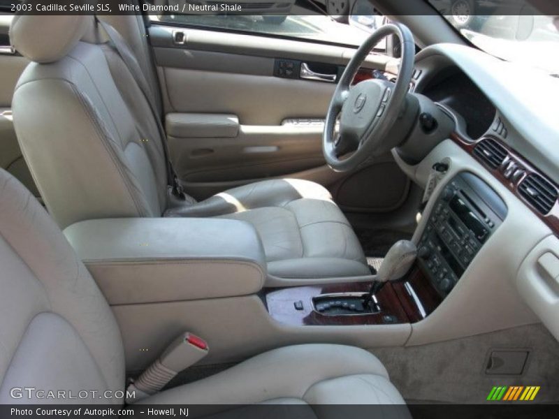 White Diamond / Neutral Shale 2003 Cadillac Seville SLS