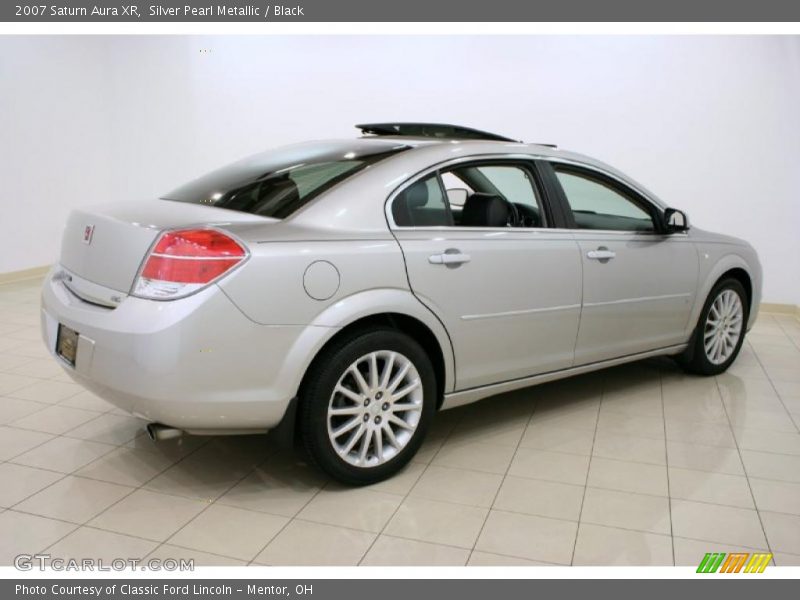 Silver Pearl Metallic / Black 2007 Saturn Aura XR