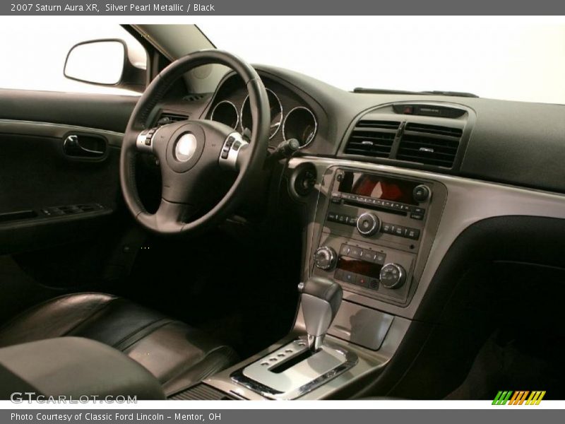 Silver Pearl Metallic / Black 2007 Saturn Aura XR