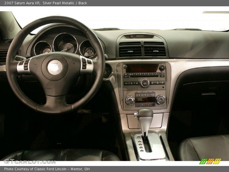 Silver Pearl Metallic / Black 2007 Saturn Aura XR