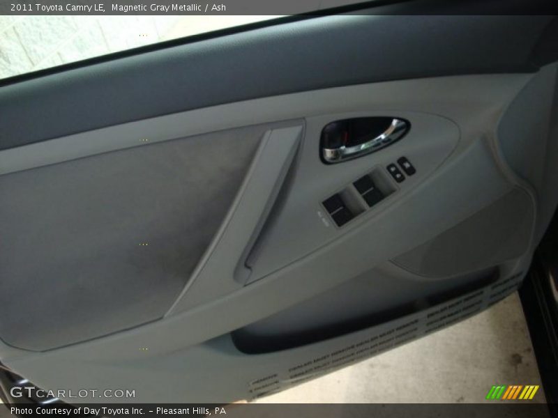 Magnetic Gray Metallic / Ash 2011 Toyota Camry LE