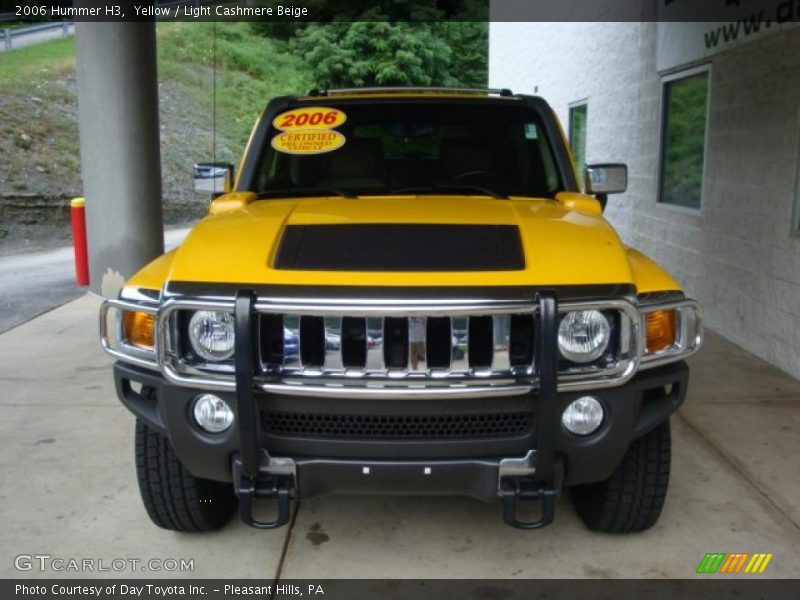 Yellow / Light Cashmere Beige 2006 Hummer H3