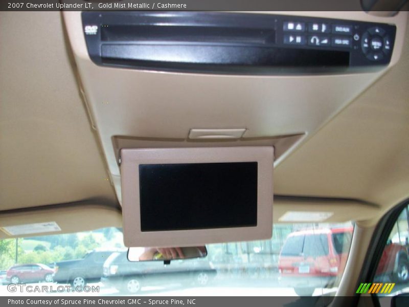 Gold Mist Metallic / Cashmere 2007 Chevrolet Uplander LT
