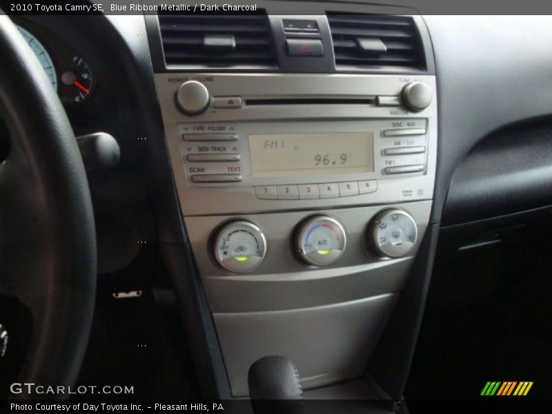 Blue Ribbon Metallic / Dark Charcoal 2010 Toyota Camry SE