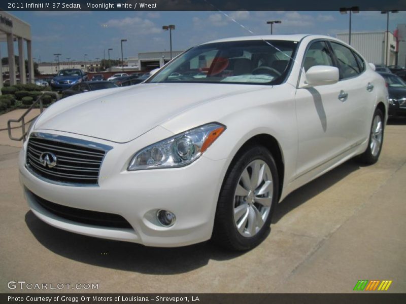 Moonlight White / Wheat 2011 Infiniti M 37 Sedan