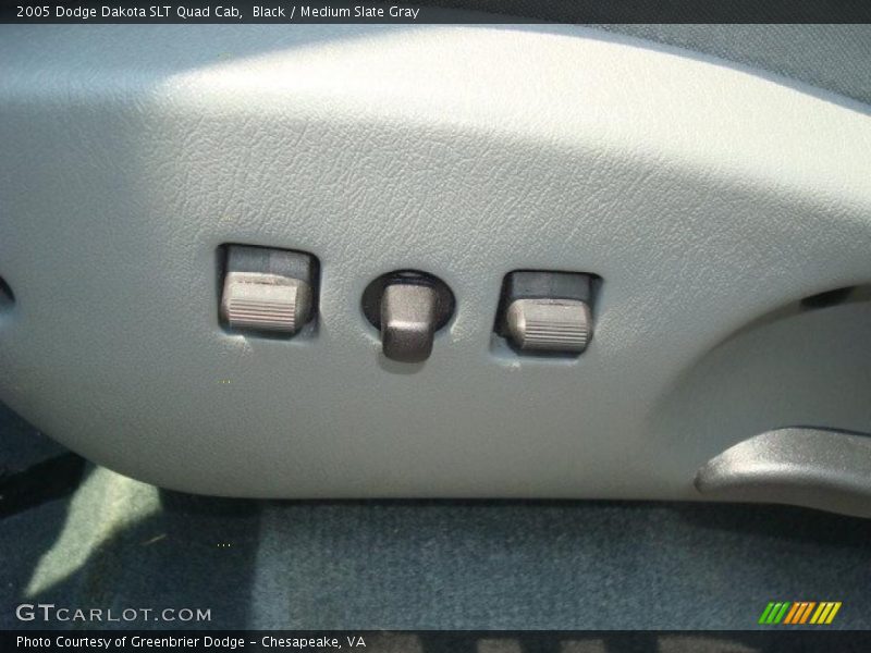 Black / Medium Slate Gray 2005 Dodge Dakota SLT Quad Cab