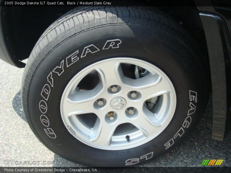 Black / Medium Slate Gray 2005 Dodge Dakota SLT Quad Cab