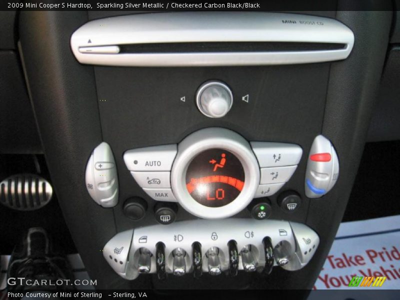 Sparkling Silver Metallic / Checkered Carbon Black/Black 2009 Mini Cooper S Hardtop