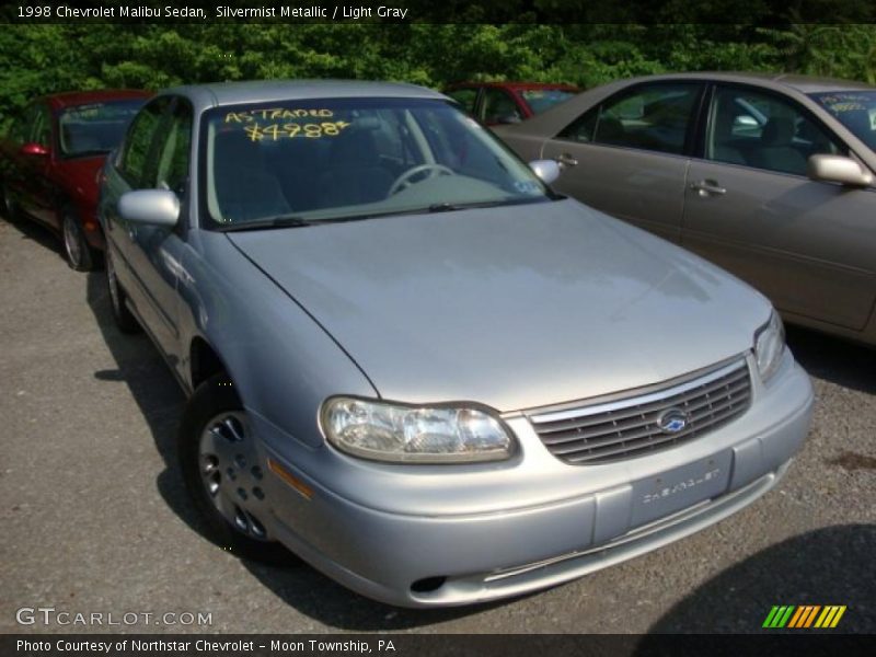 Silvermist Metallic / Light Gray 1998 Chevrolet Malibu Sedan