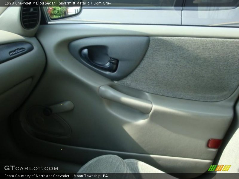 Silvermist Metallic / Light Gray 1998 Chevrolet Malibu Sedan