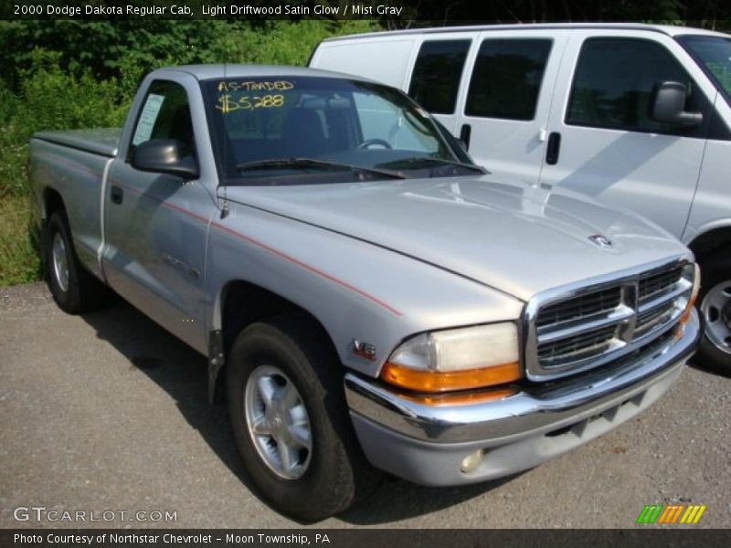 Light Driftwood Satin Glow / Mist Gray 2000 Dodge Dakota Regular Cab