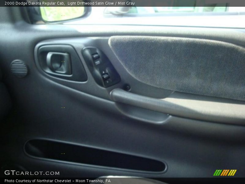 Light Driftwood Satin Glow / Mist Gray 2000 Dodge Dakota Regular Cab