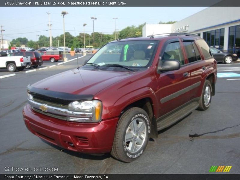 Majestic Red Metallic / Light Gray 2005 Chevrolet TrailBlazer LS 4x4