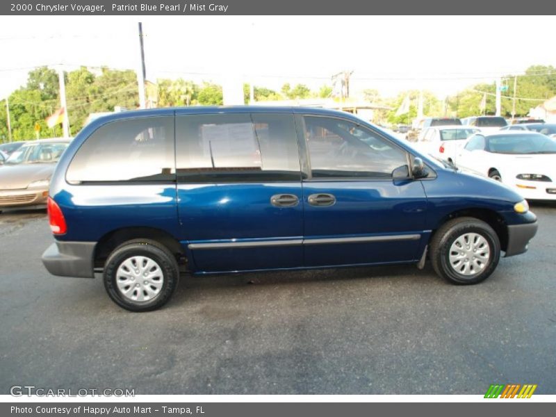 Patriot Blue Pearl / Mist Gray 2000 Chrysler Voyager