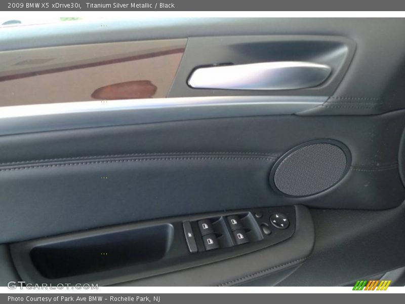 Titanium Silver Metallic / Black 2009 BMW X5 xDrive30i