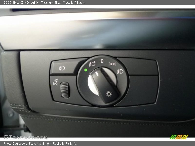Titanium Silver Metallic / Black 2009 BMW X5 xDrive30i