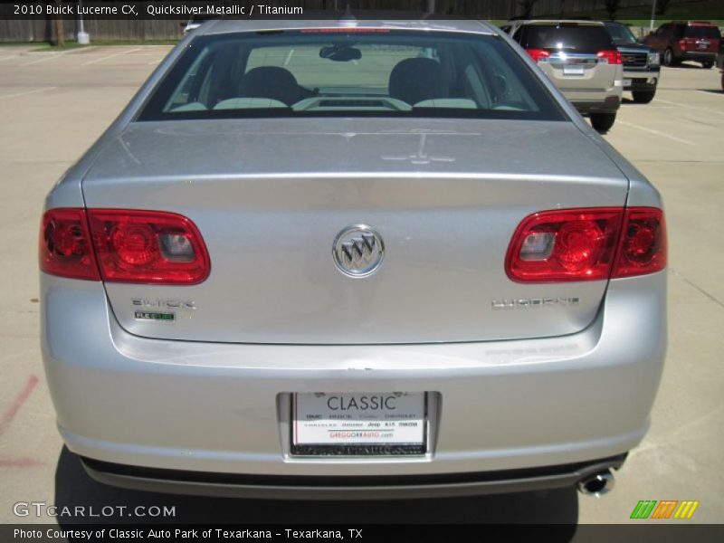 Quicksilver Metallic / Titanium 2010 Buick Lucerne CX