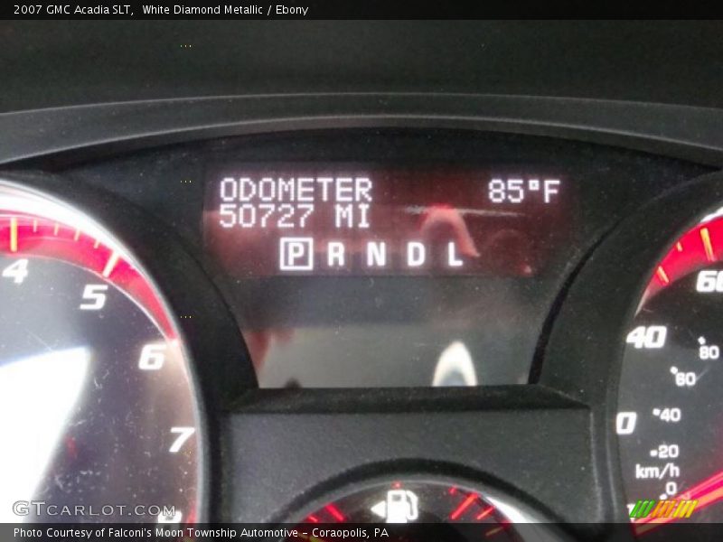 White Diamond Metallic / Ebony 2007 GMC Acadia SLT