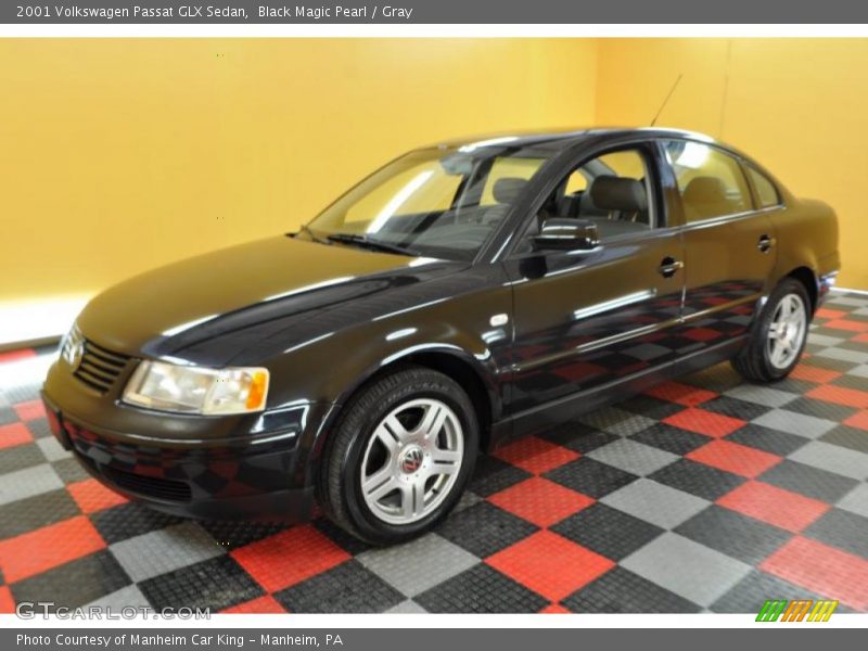 Black Magic Pearl / Gray 2001 Volkswagen Passat GLX Sedan