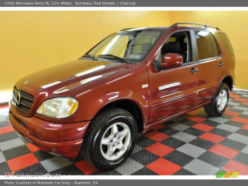 Bordeaux Red Metallic / Charcoal 2000 Mercedes-Benz ML 320 4Matic