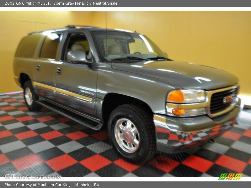 Storm Gray Metallic / Neutral/Shale 2002 GMC Yukon XL SLT