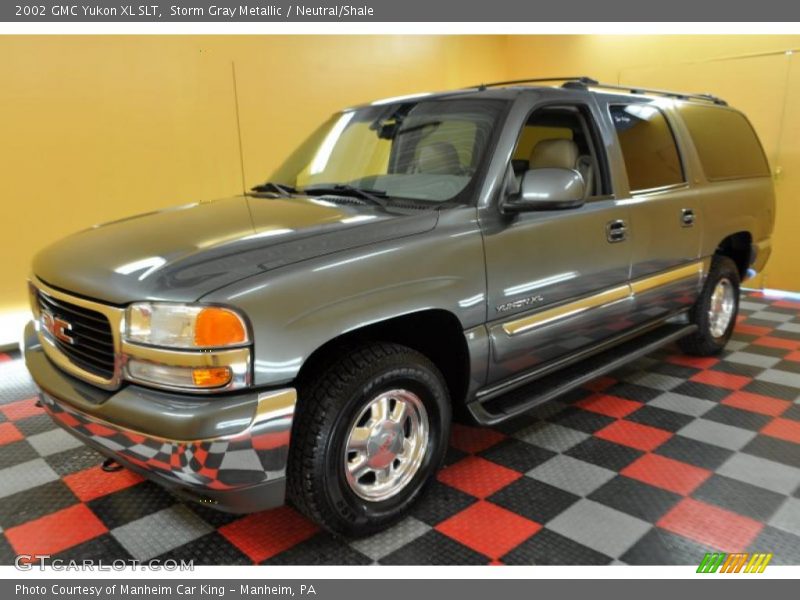 Storm Gray Metallic / Neutral/Shale 2002 GMC Yukon XL SLT
