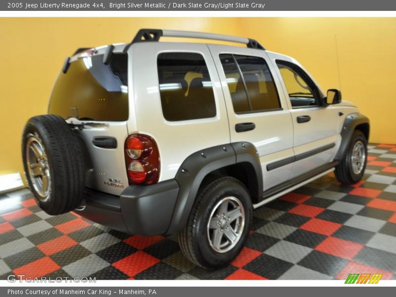 Bright Silver Metallic / Dark Slate Gray/Light Slate Gray 2005 Jeep Liberty Renegade 4x4