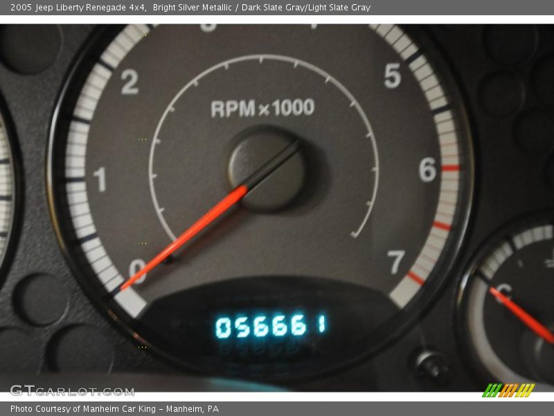 Bright Silver Metallic / Dark Slate Gray/Light Slate Gray 2005 Jeep Liberty Renegade 4x4