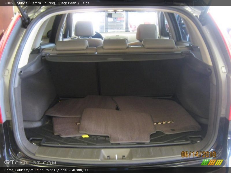 Black Pearl / Beige 2009 Hyundai Elantra Touring