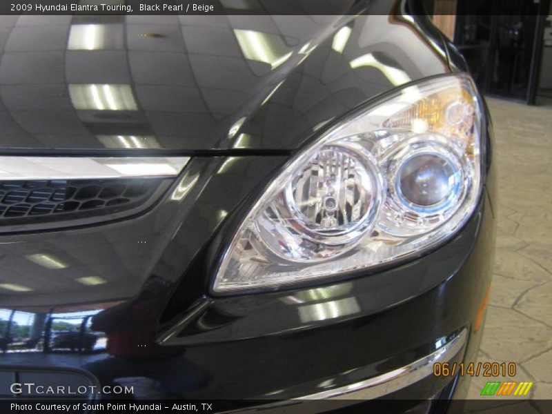 Black Pearl / Beige 2009 Hyundai Elantra Touring