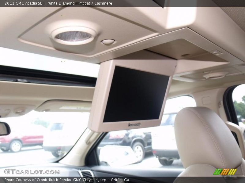 White Diamond Tintcoat / Cashmere 2011 GMC Acadia SLT