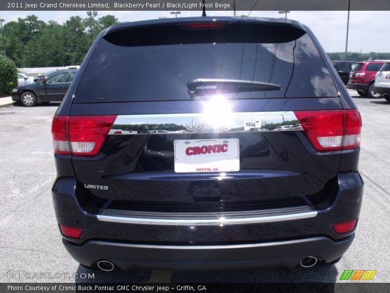 Blackberry Pearl / Black/Light Frost Beige 2011 Jeep Grand Cherokee Limited