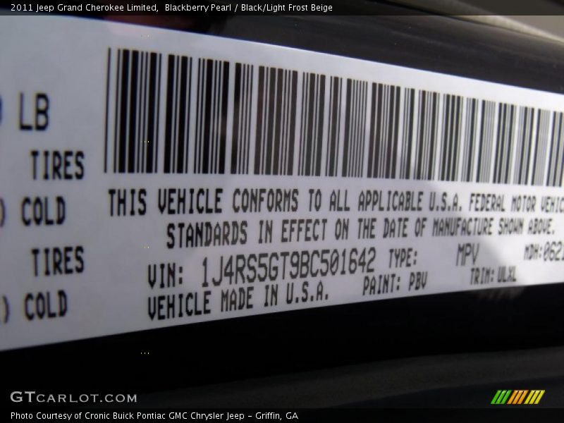 Blackberry Pearl / Black/Light Frost Beige 2011 Jeep Grand Cherokee Limited