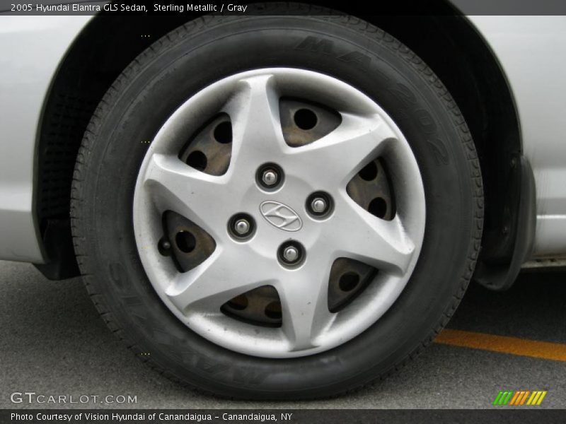 Sterling Metallic / Gray 2005 Hyundai Elantra GLS Sedan