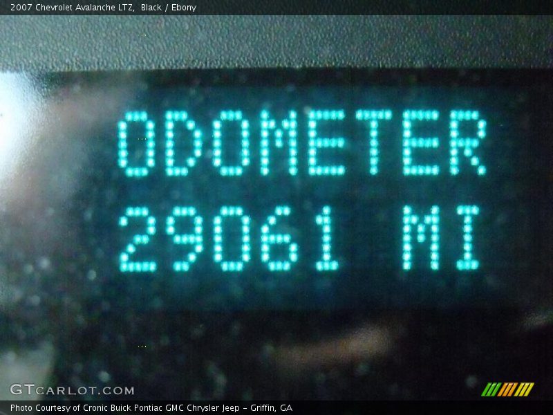 Black / Ebony 2007 Chevrolet Avalanche LTZ