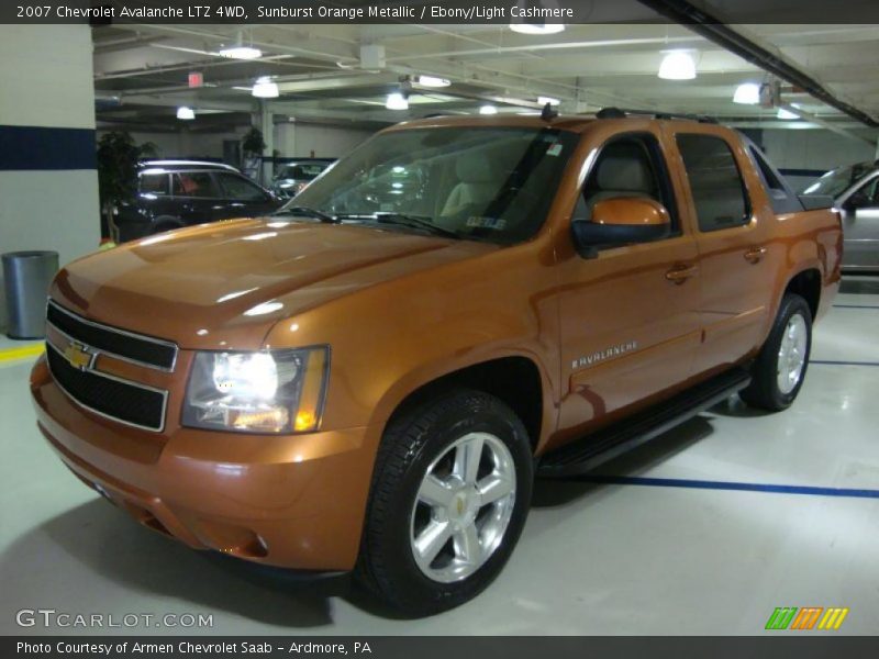 Sunburst Orange Metallic / Ebony/Light Cashmere 2007 Chevrolet Avalanche LTZ 4WD