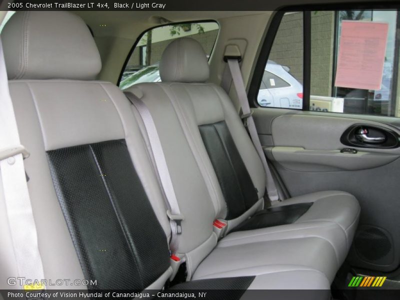 Black / Light Gray 2005 Chevrolet TrailBlazer LT 4x4