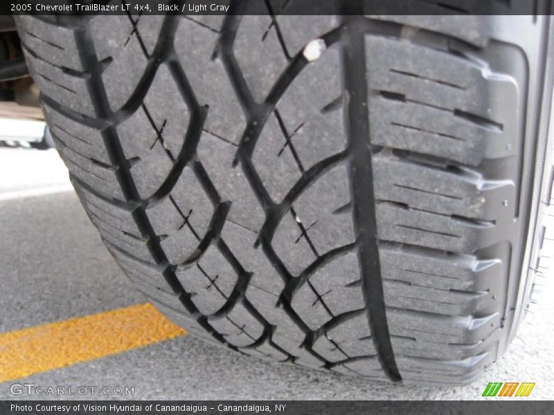 Black / Light Gray 2005 Chevrolet TrailBlazer LT 4x4
