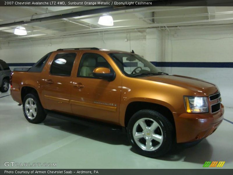 Sunburst Orange Metallic / Ebony/Light Cashmere 2007 Chevrolet Avalanche LTZ 4WD