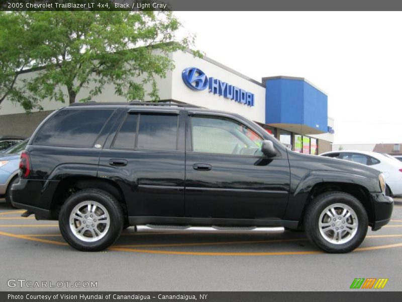 Black / Light Gray 2005 Chevrolet TrailBlazer LT 4x4