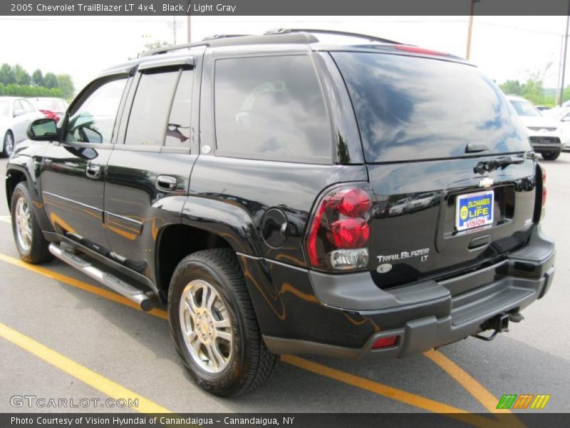 Black / Light Gray 2005 Chevrolet TrailBlazer LT 4x4