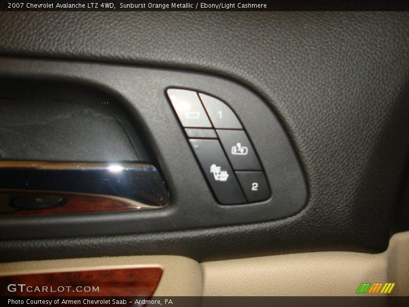 Sunburst Orange Metallic / Ebony/Light Cashmere 2007 Chevrolet Avalanche LTZ 4WD