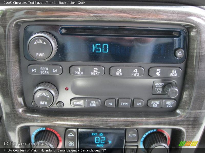 Black / Light Gray 2005 Chevrolet TrailBlazer LT 4x4