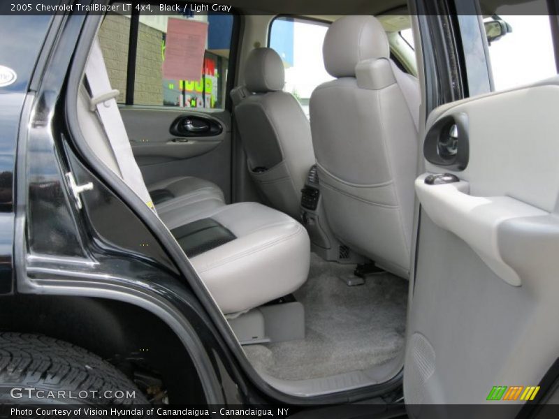 Black / Light Gray 2005 Chevrolet TrailBlazer LT 4x4