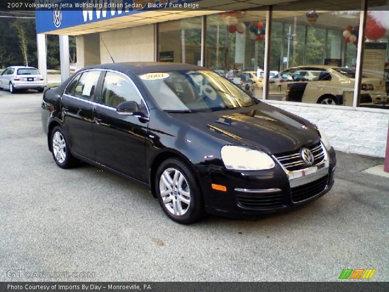 Black / Pure Beige 2007 Volkswagen Jetta Wolfsburg Edition Sedan