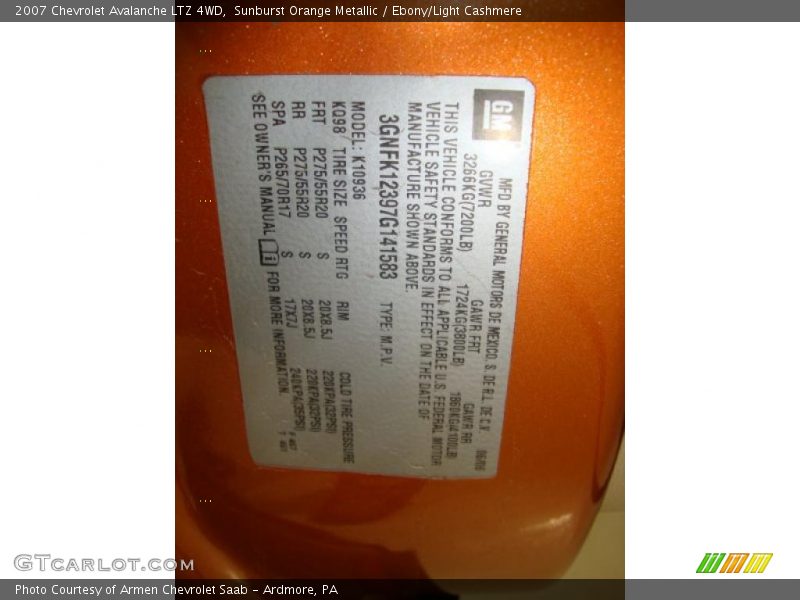 Sunburst Orange Metallic / Ebony/Light Cashmere 2007 Chevrolet Avalanche LTZ 4WD