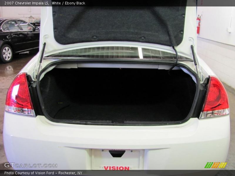 White / Ebony Black 2007 Chevrolet Impala LS
