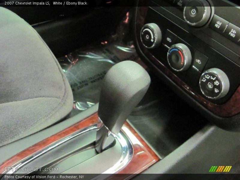 White / Ebony Black 2007 Chevrolet Impala LS